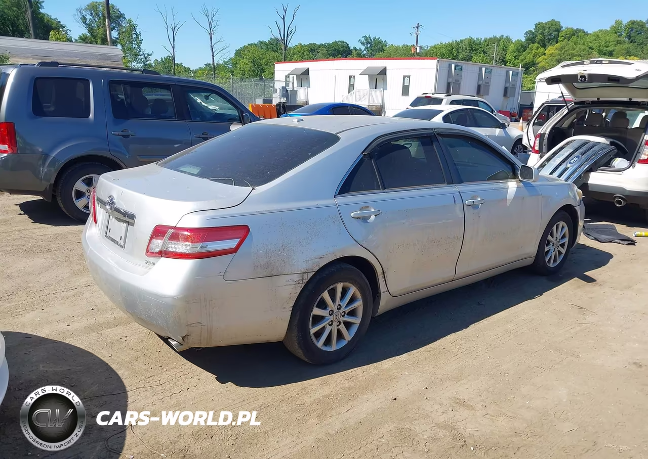 2011 Toyota Camry Xle V6 VIN:4T1BK3EK0BU631773 - 4