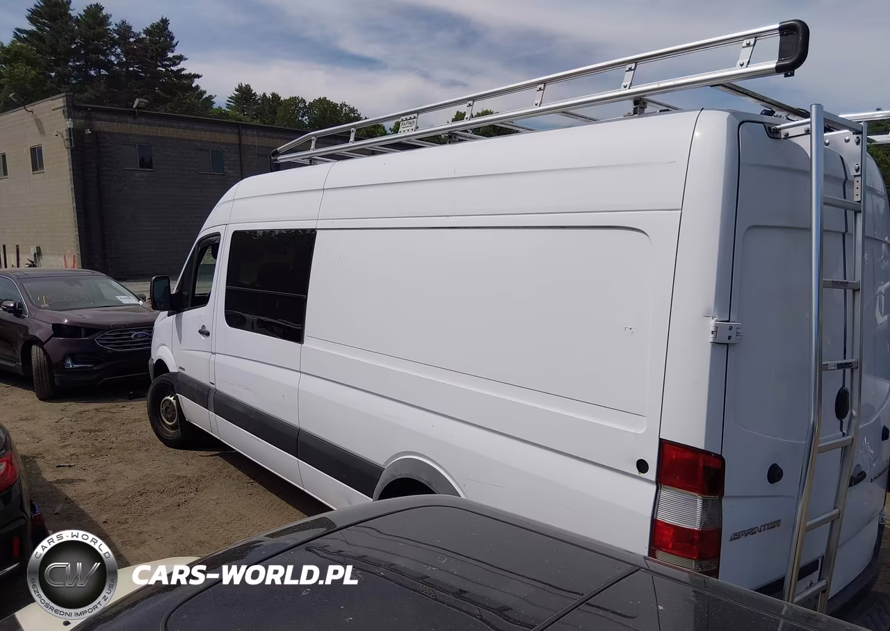 2015 Mercedes-Benz Sprinter 2500 High Roof VIN:WD3PE8CC7F5994527 - 3