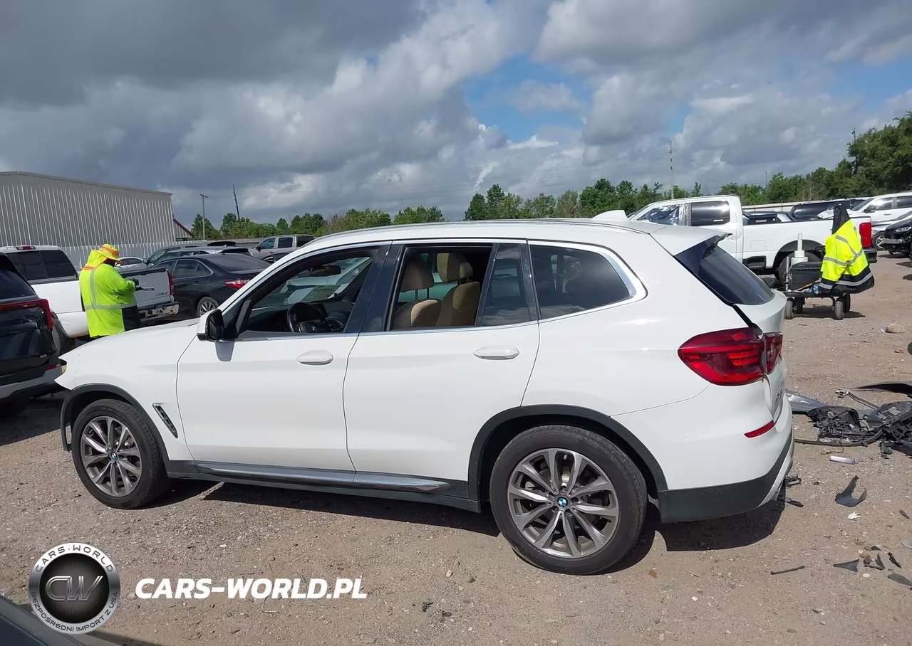 2019 BMW X3 xDrive30I VIN:5UXTR9C5XKLP84427 - 15
