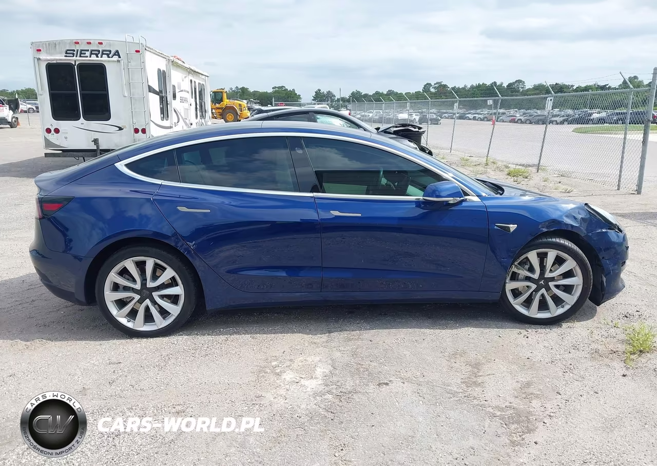 2018 Tesla Model 3 Long Range-Mid Range VIN:5YJ3E1EA3JF178171 - 12