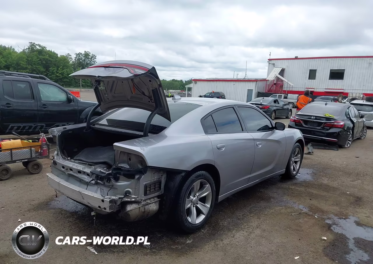 2016 Dodge Charger Sxt VIN:2C3CDXHG0GH317671 - 4