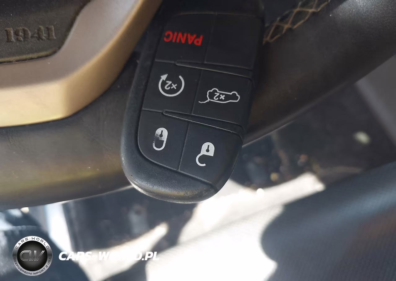 2014 Jeep Grand Cherokee Overland VIN:1C4RJFCG0EC247587 - 11