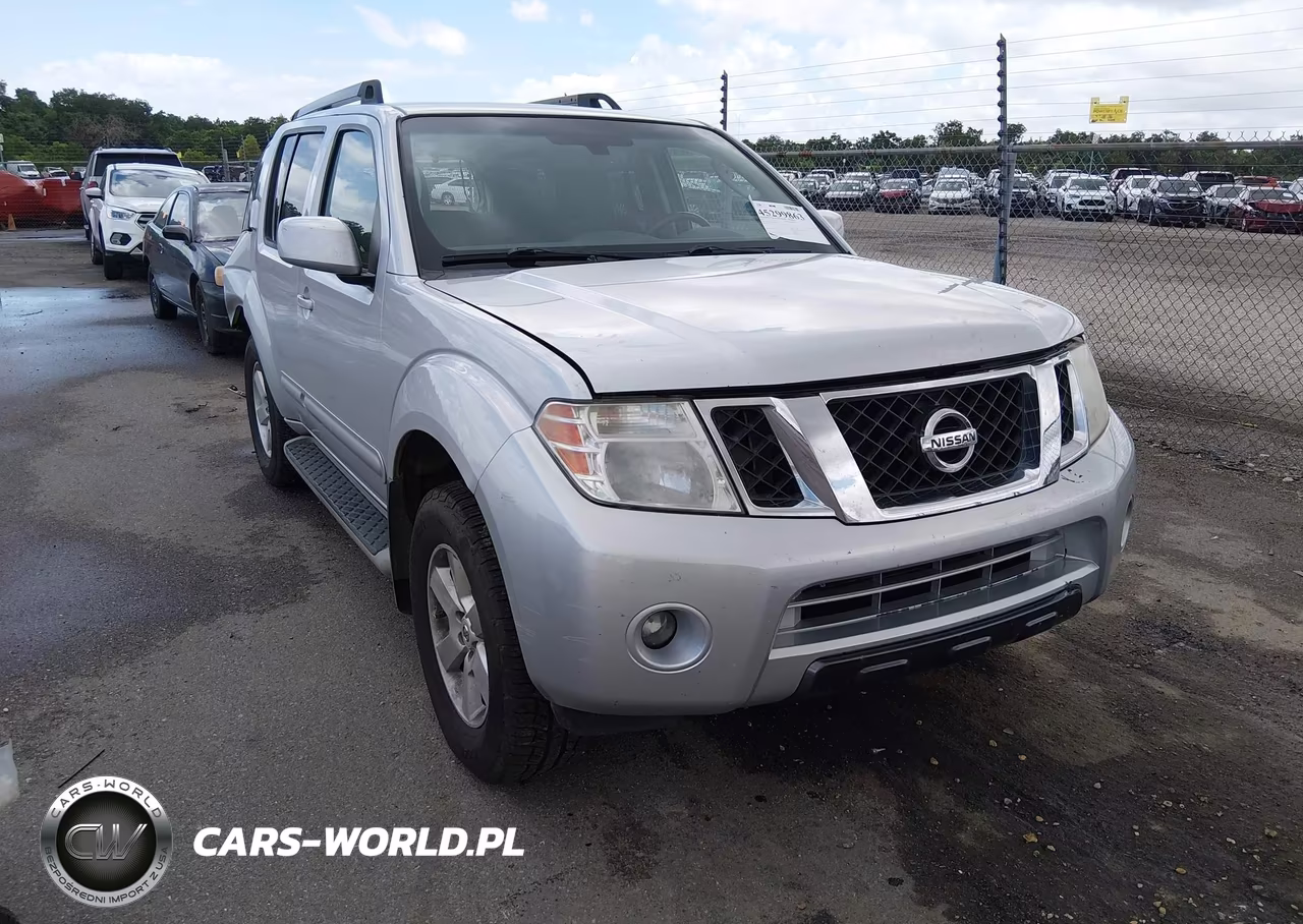 2012 Nissan Pathfinder Sv