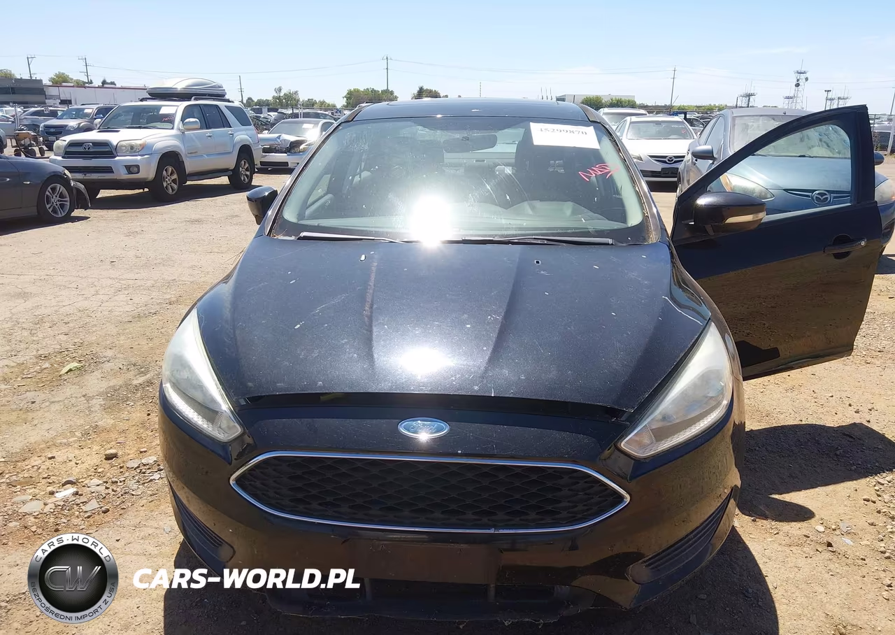 2015 Ford Focus Se VIN:1FADP3F23FL244035 - 6