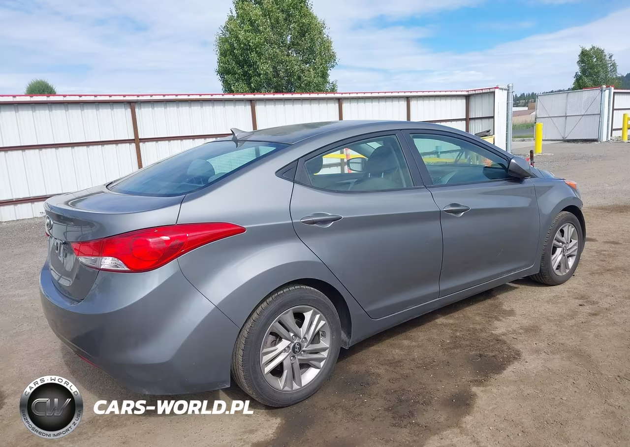 2013 Hyundai Elantra Gls VIN:5NPDH4AE0DH448128 - 4