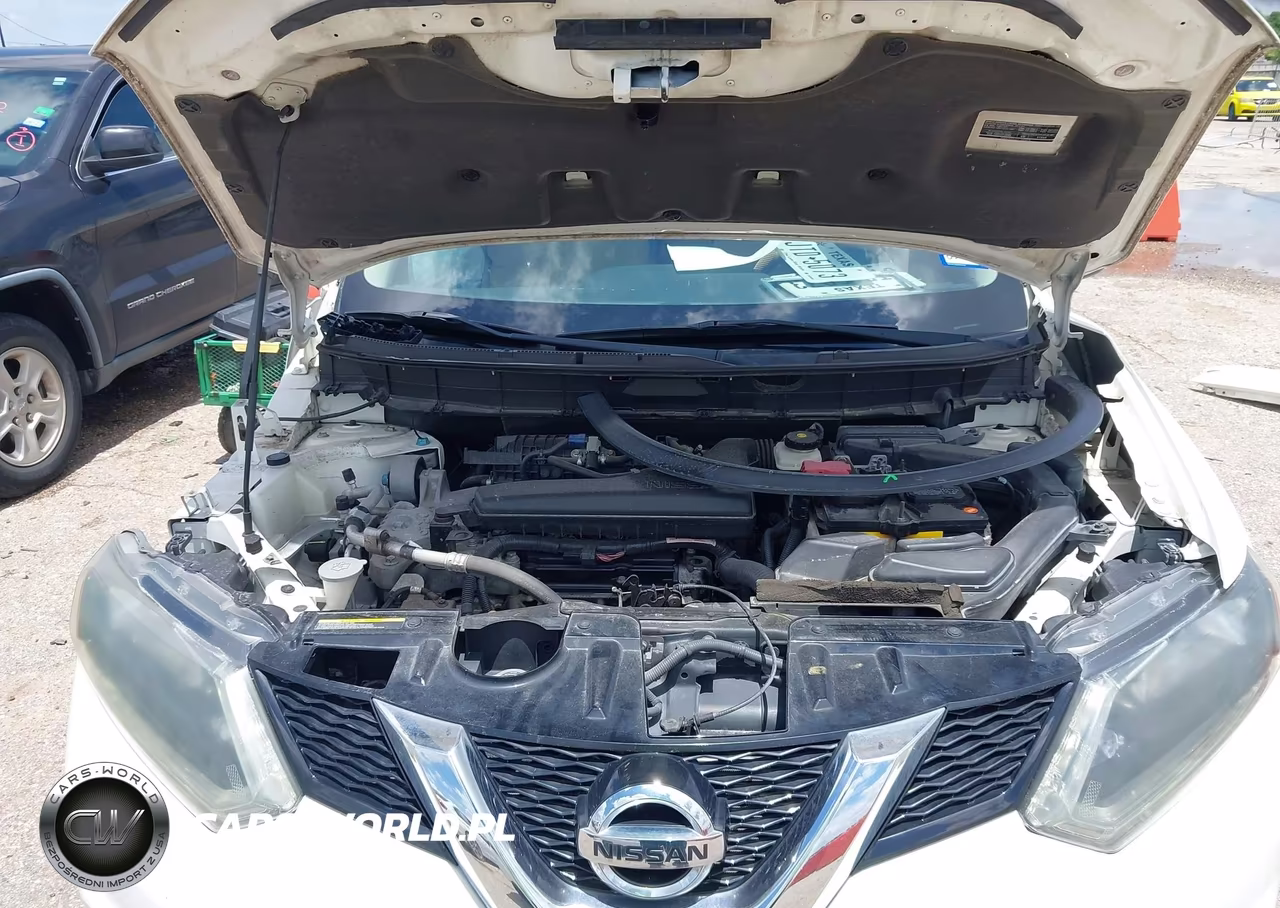 2015 Nissan Rogue S VIN:5N1AT2MT6FC855896 - 10