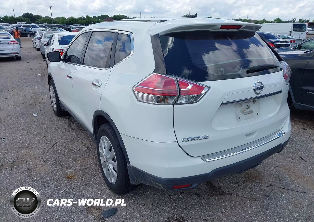 2015 Nissan Rogue S VIN:5N1AT2MT6FC855896 - 3