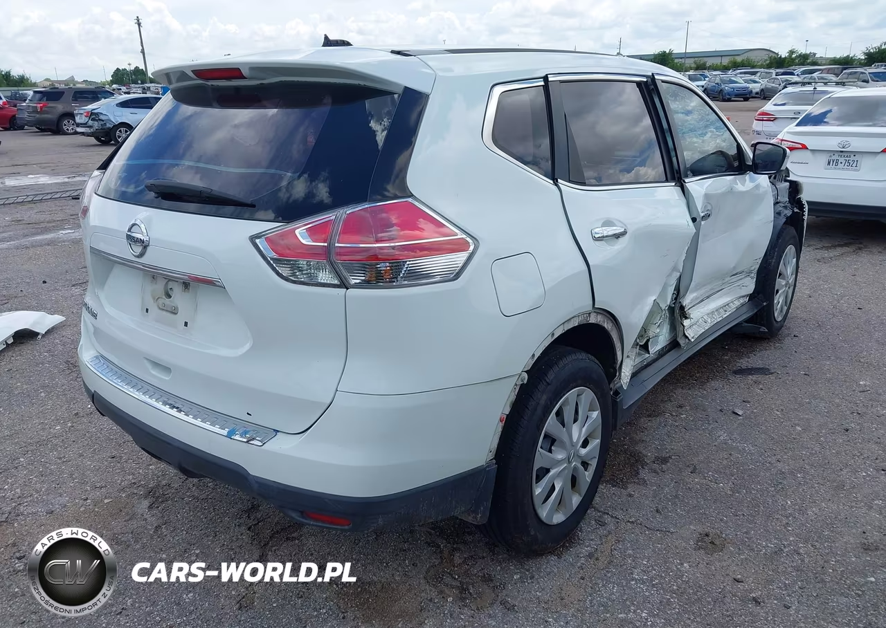 2015 Nissan Rogue S VIN:5N1AT2MT6FC855896 - 4