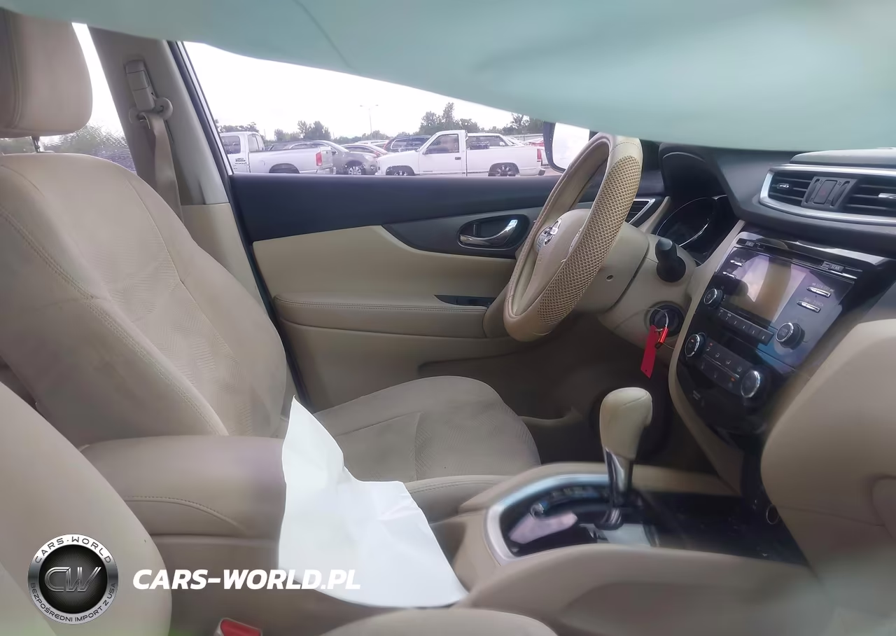 2015 Nissan Rogue S VIN:5N1AT2MT6FC855896 - 5