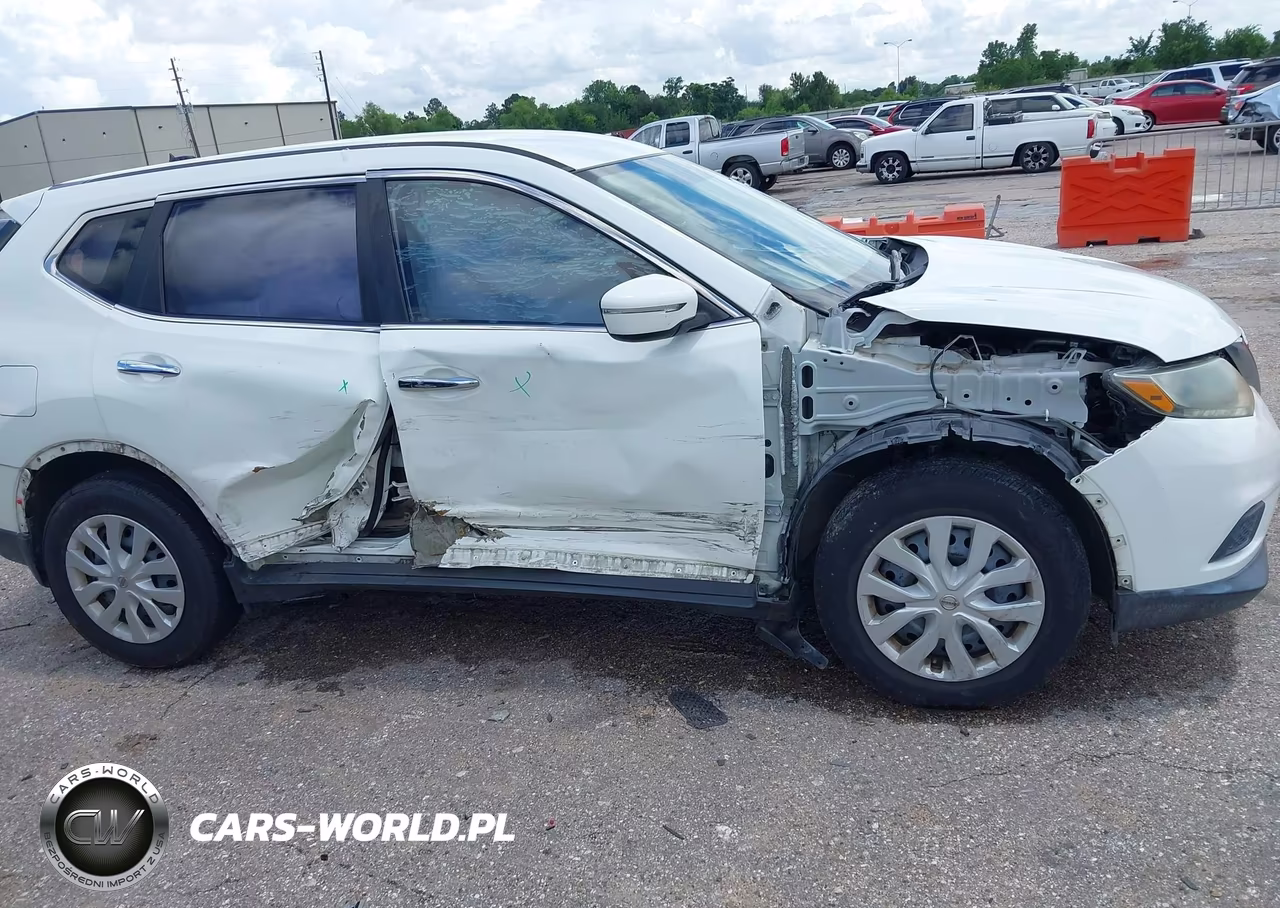 2015 Nissan Rogue S VIN:5N1AT2MT6FC855896 - 6