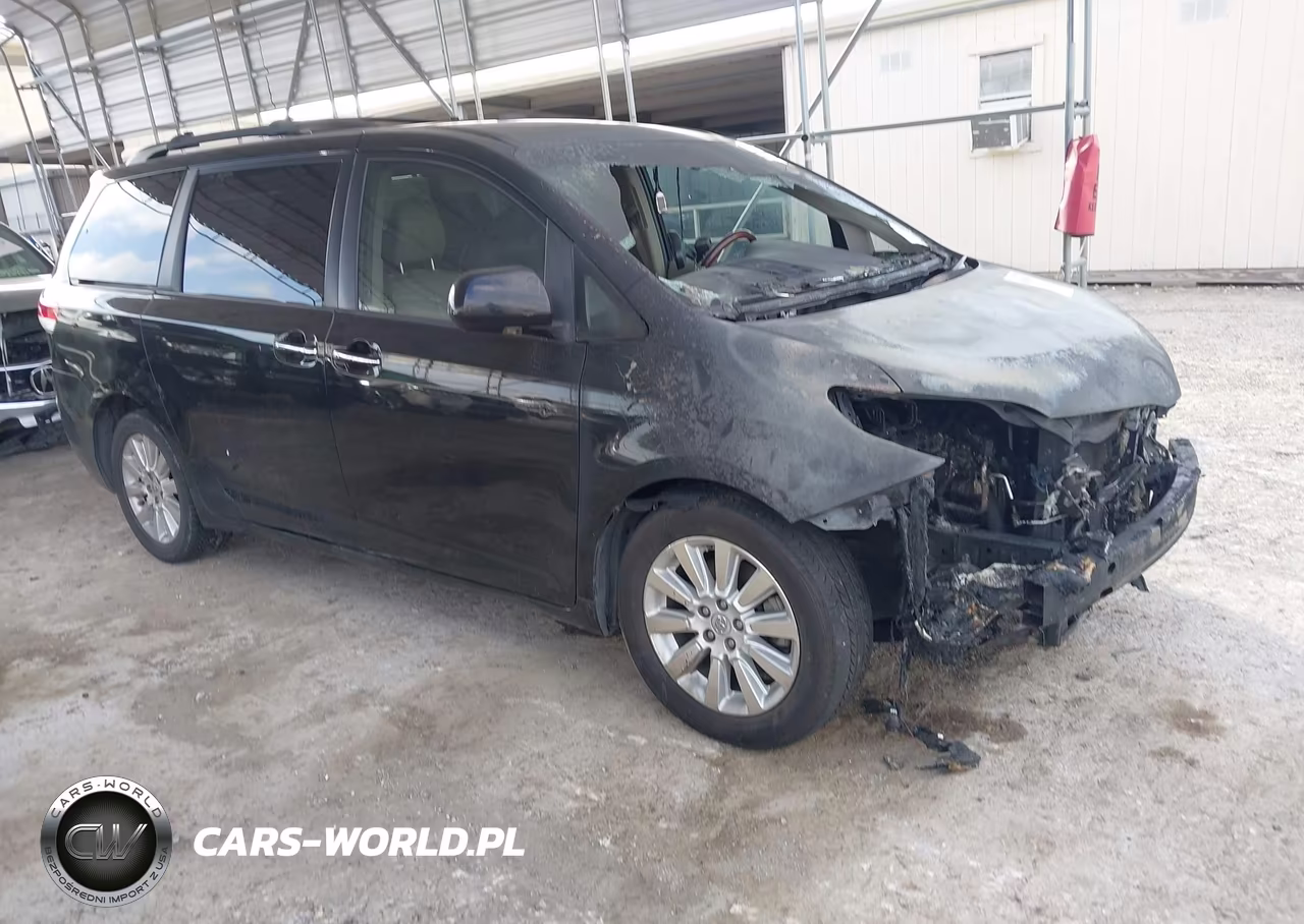 2011 Toyota Sienna Limited – zdjęcie 1 z 11