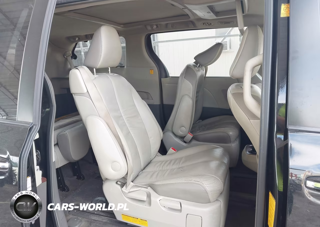 2011 Toyota Sienna Limited VIN:5TDDK3DC5BS019371 - 8