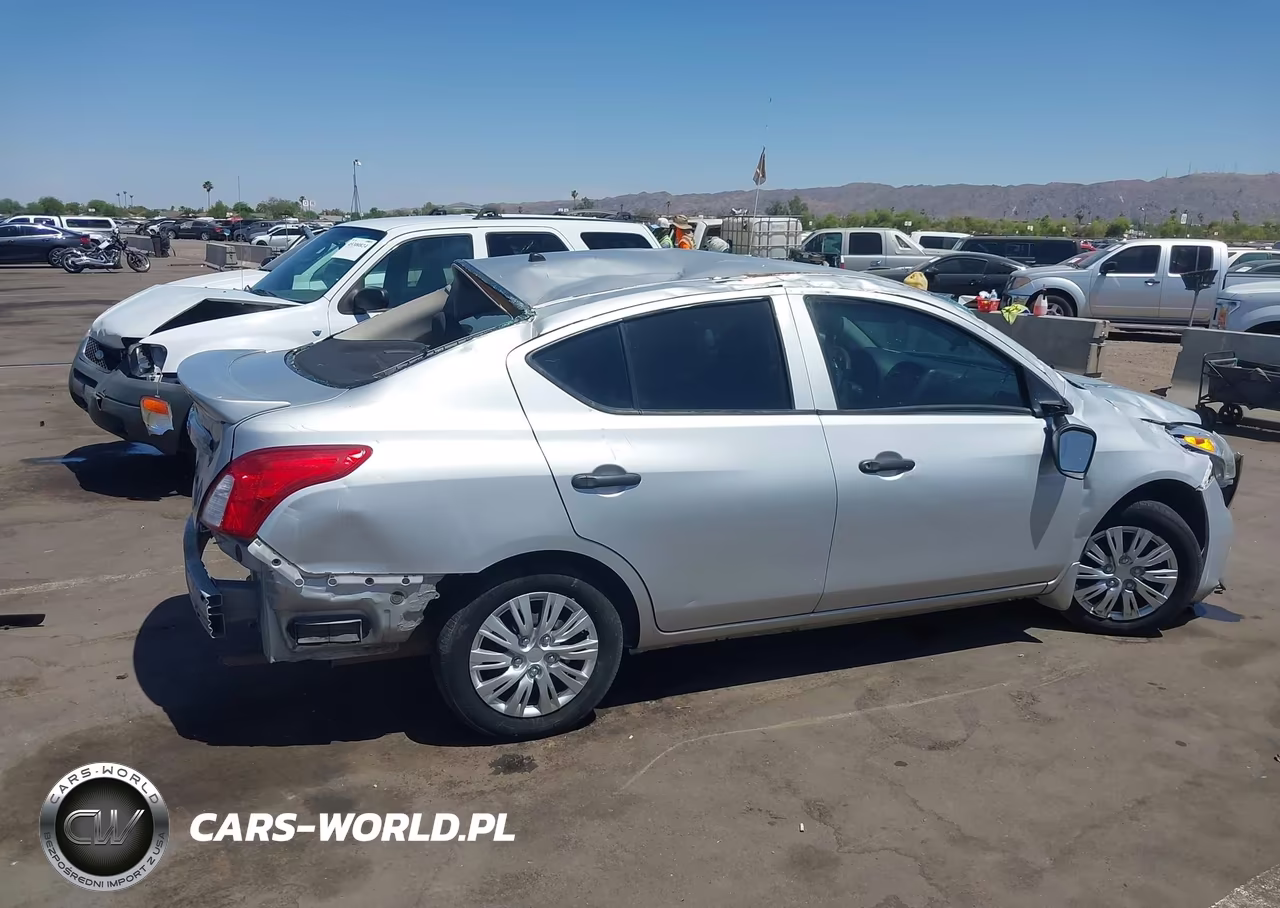 2018 Nissan Versa 1.6 S+ VIN:3N1CN7APXJL835808 - 6