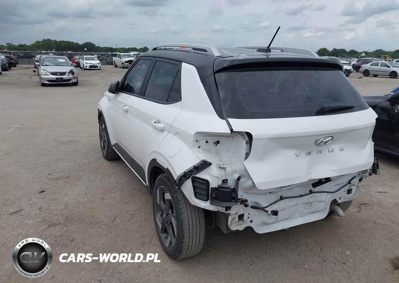 2024 Hyundai Venue Limited VIN:KMHRC8A31RU324341 - 3