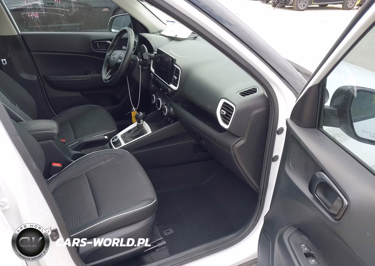 2024 Hyundai Venue Limited VIN:KMHRC8A31RU324341 - 5