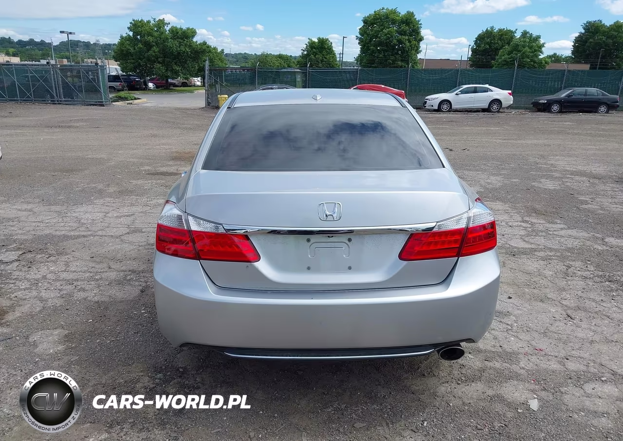 2015 Honda Accord Ex-L VIN:1HGCR2F80FA135561 - 17