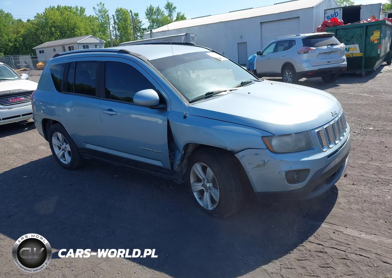 2014 Jeep Compass Latitude – zdjęcie 1 z 16