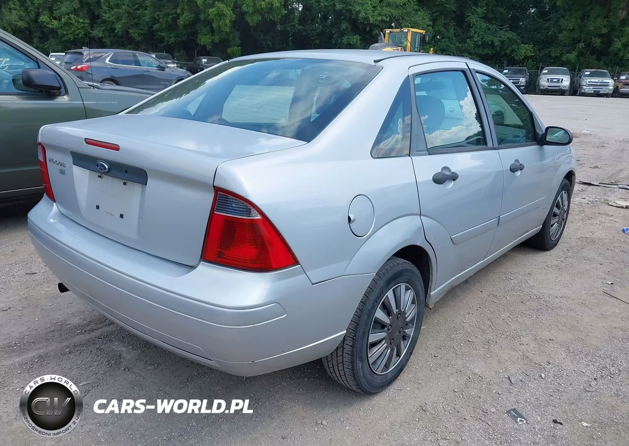 2007 Ford Focus S-Se-Ses VIN:1FAFP34N87W189958 - 4