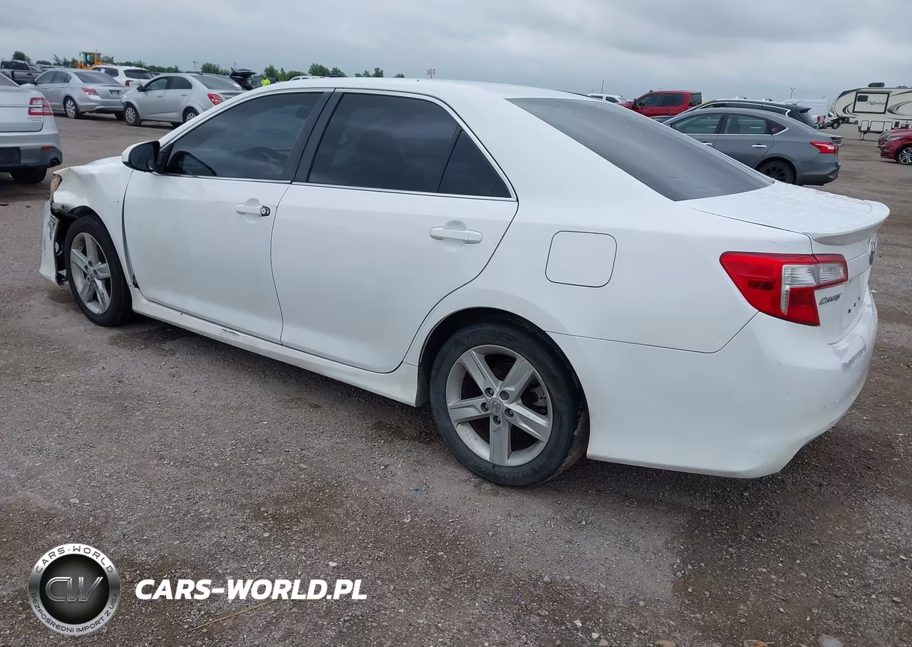 2012 Toyota Camry Se VIN:4T1BF1FK8CU130817 - 3