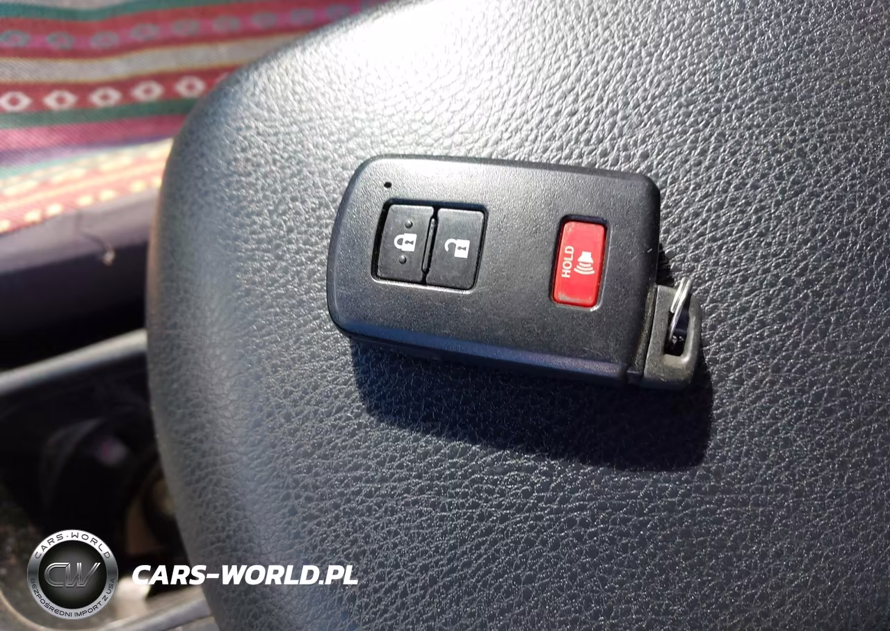 2018 Toyota Rav4 Xle VIN:JTMRFREV4JJ235818 - 11