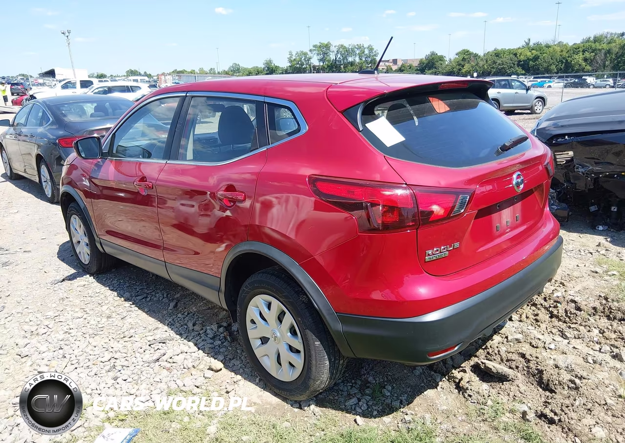 2018 Nissan Rogue Sport S VIN:JN1BJ1CP1JW157039 - 3