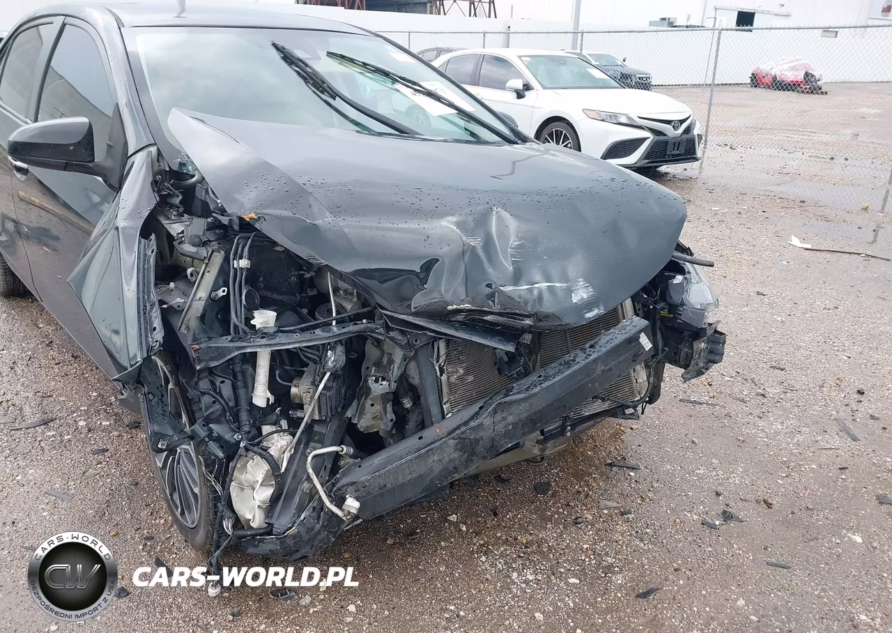 2017 Toyota Corolla Le VIN:2T1BURHE0HC856465 - 6