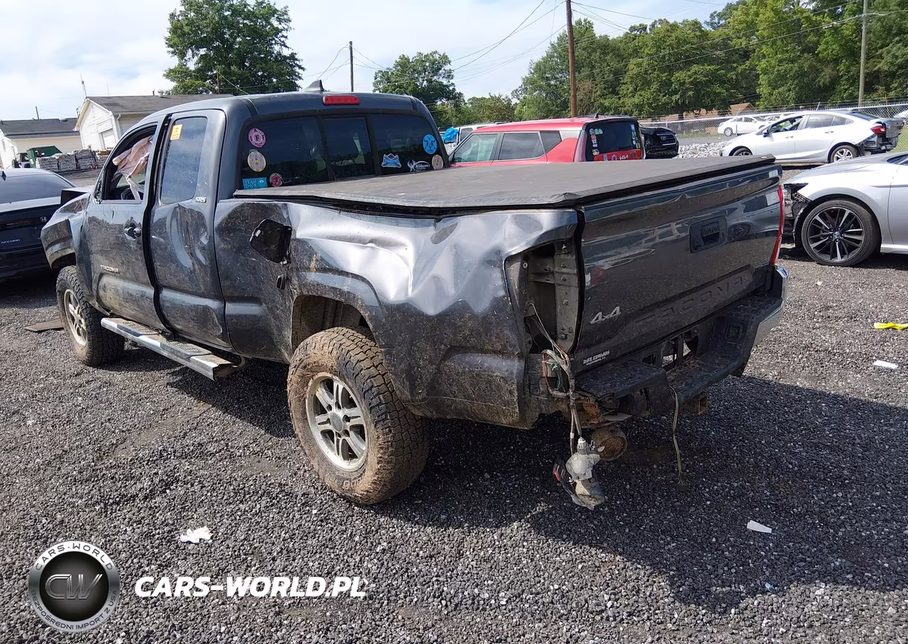 2016 Toyota Tacoma Sr5 VIN:5TFSX5ENXGX040304 - 3