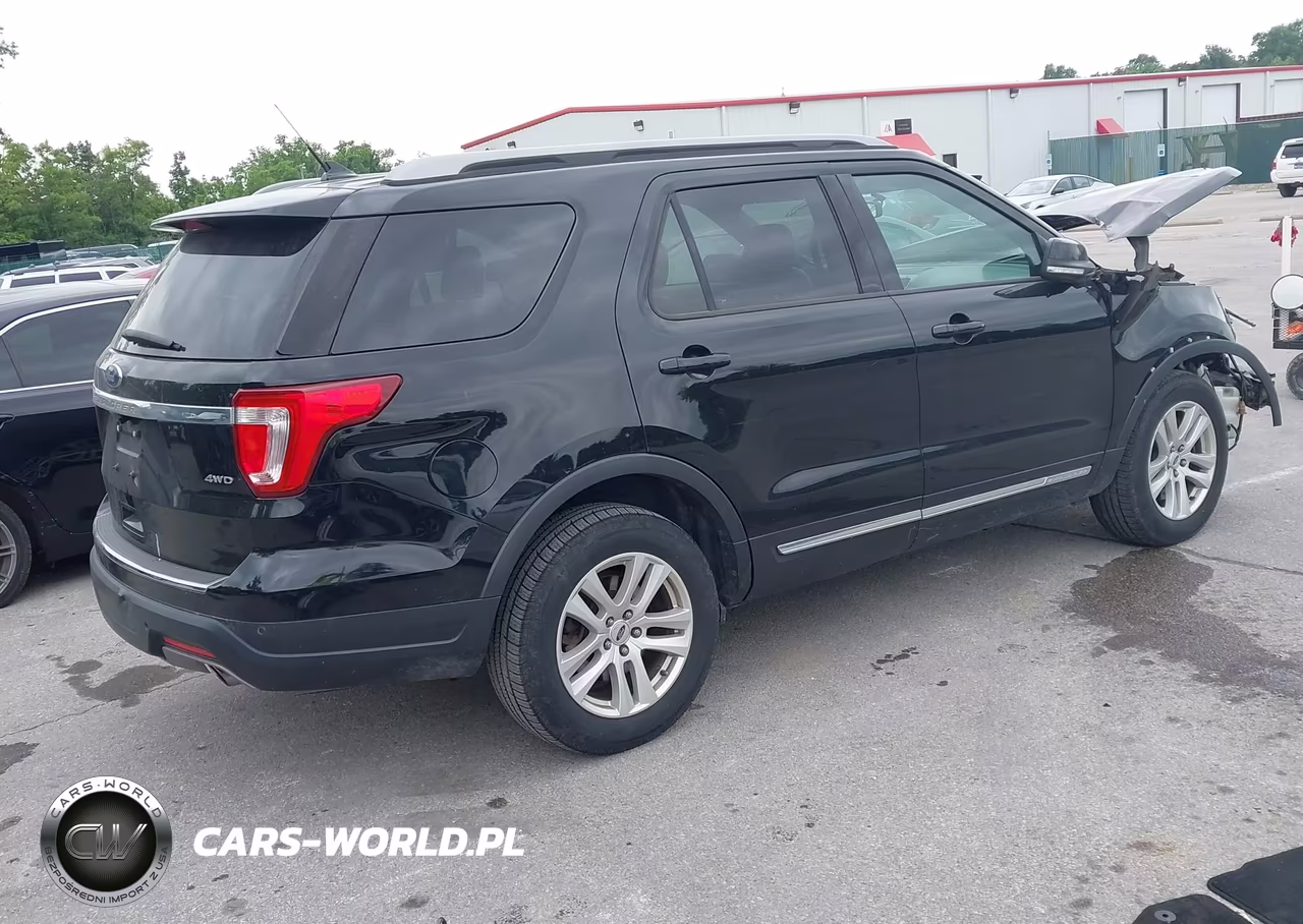 2018 Ford Explorer Xlt VIN:1FM5K8D89JGC16836 - 4