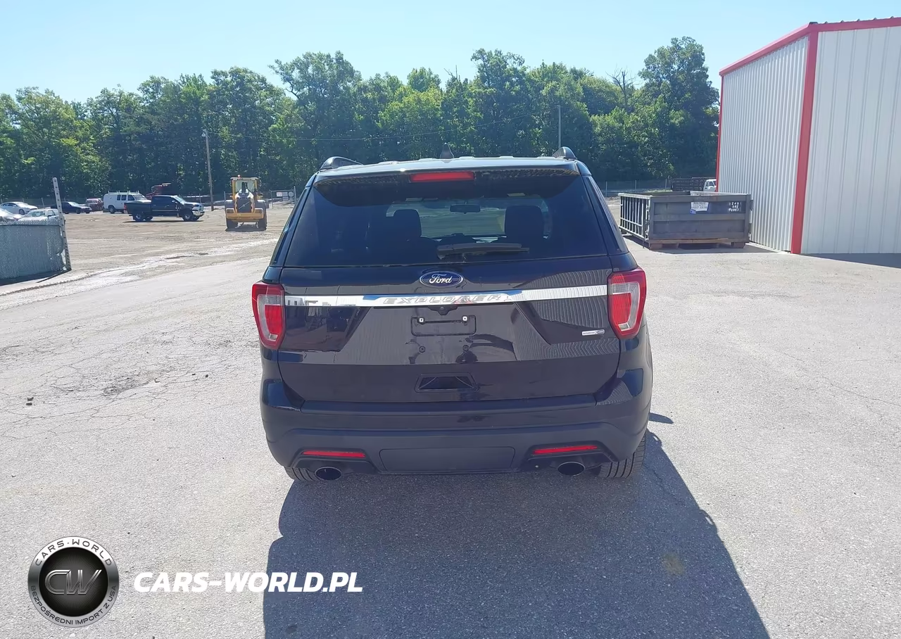2018 Ford Explorer VIN:1FM5K8BH8JGC45313 - 17