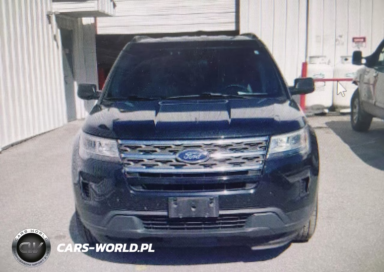 2018 Ford Explorer VIN:1FM5K8BH8JGC45313 - 6