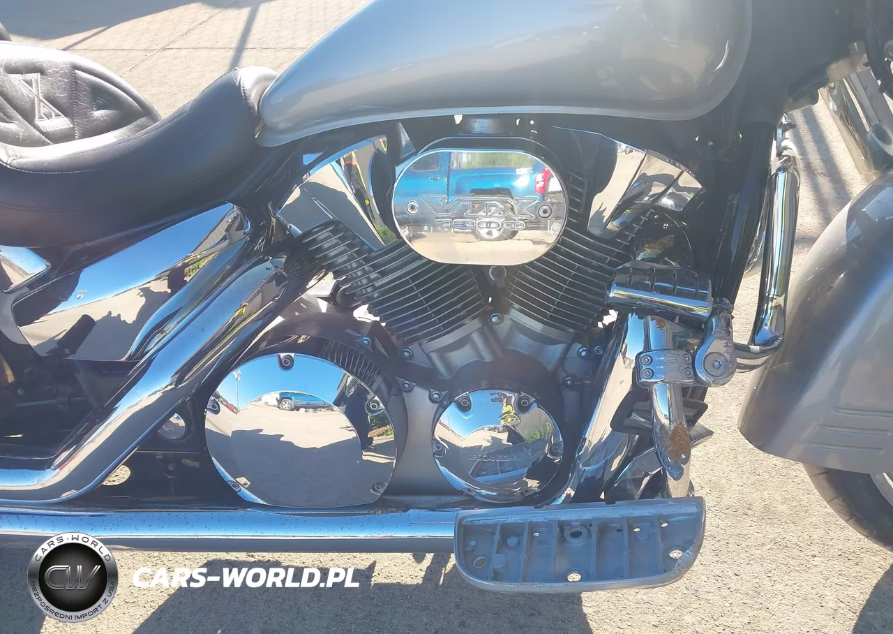 2005 Honda Vtx1300 R VIN:1HFSC52335A203363 - 8