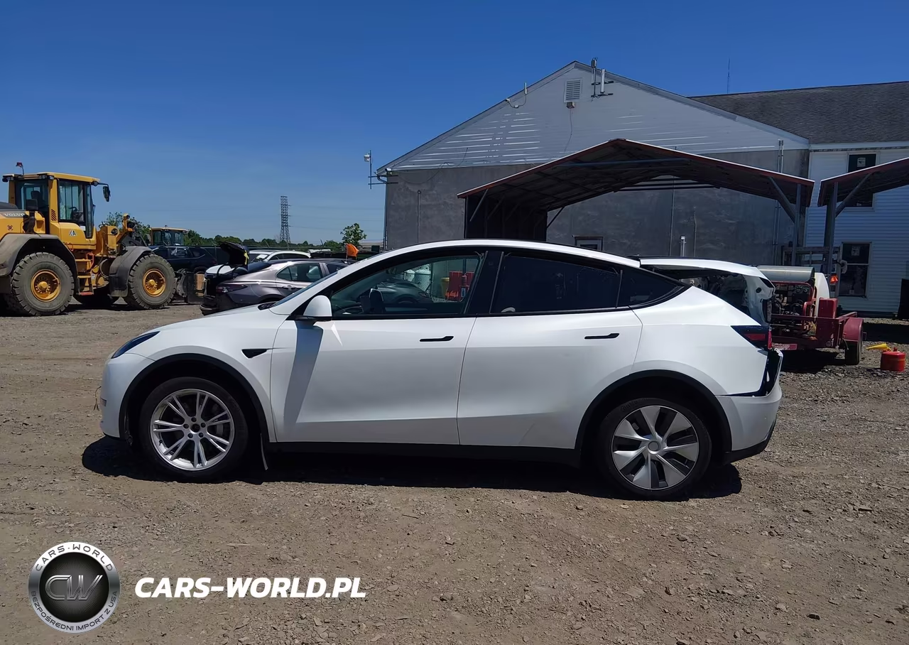 2023 Tesla Model Y Awd-Long Range Dual Motor All-Wheel Drive VIN:7SAYGDEE9PF632780 - 14