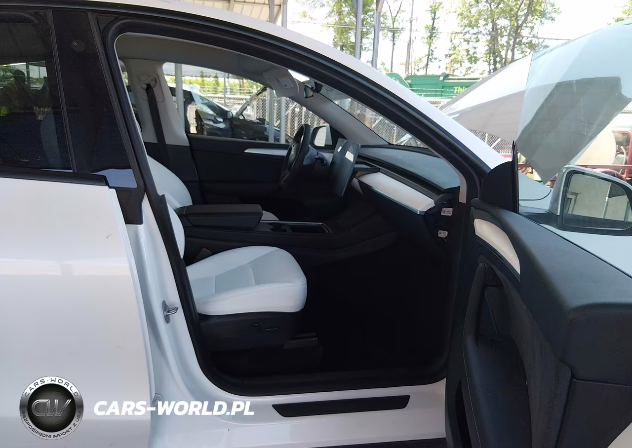 2023 Tesla Model Y Awd-Long Range Dual Motor All-Wheel Drive VIN:7SAYGDEE9PF632780 - 5