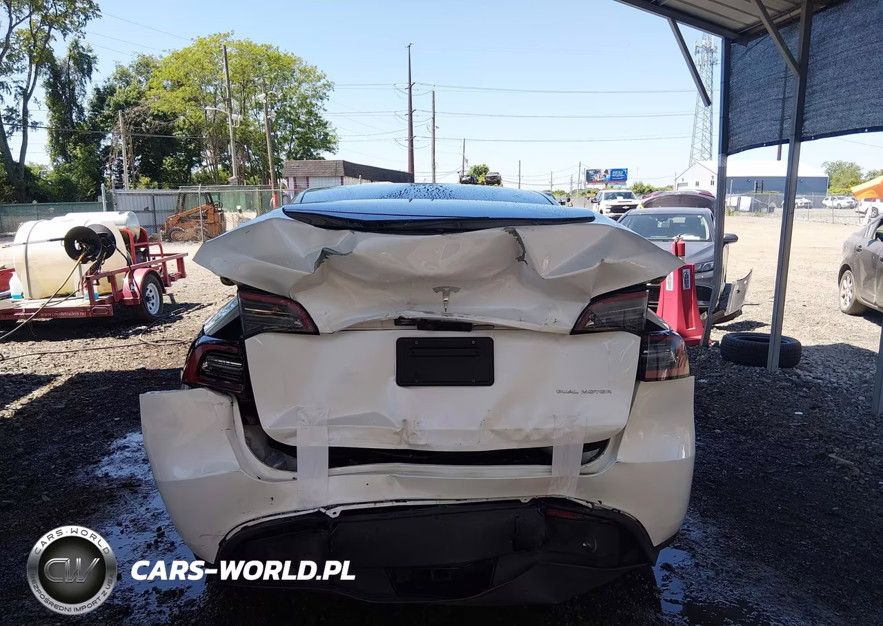 2023 Tesla Model Y Awd-Long Range Dual Motor All-Wheel Drive VIN:7SAYGDEE9PF632780 - 6