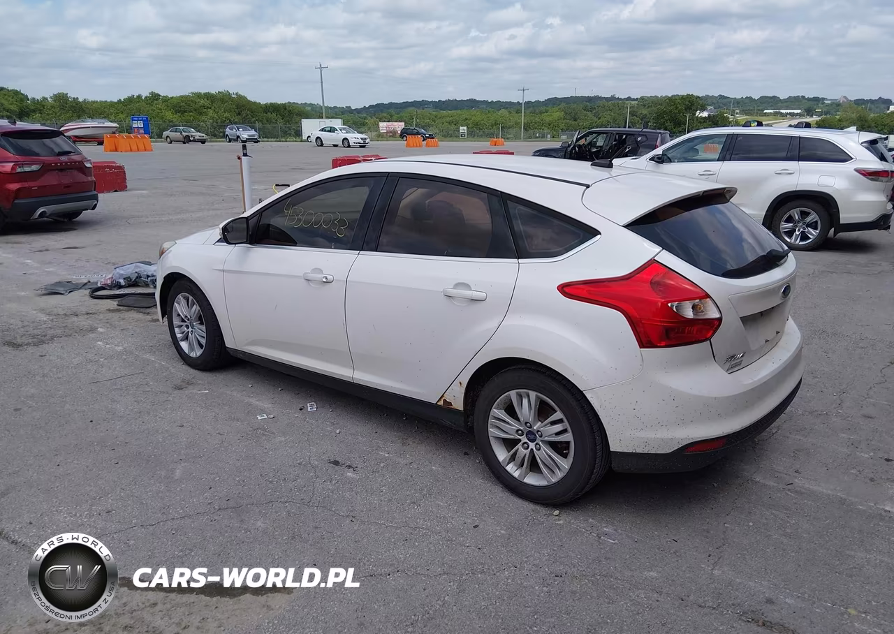 2012 Ford Focus Sel VIN:1FAHP3M27CL301577 - 3