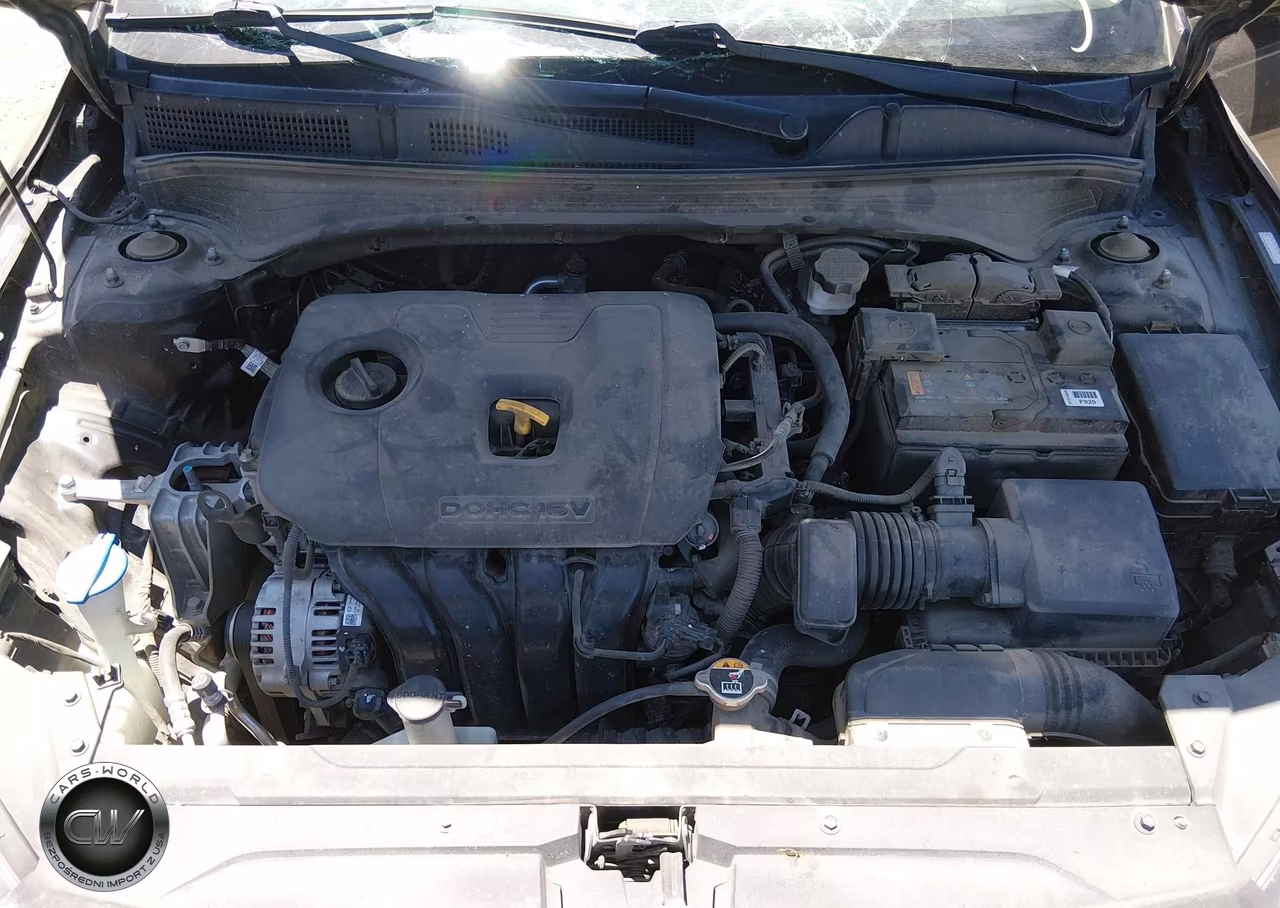 2020 Kia Forte Lxs VIN:3KPF24AD4LE175764 - 10
