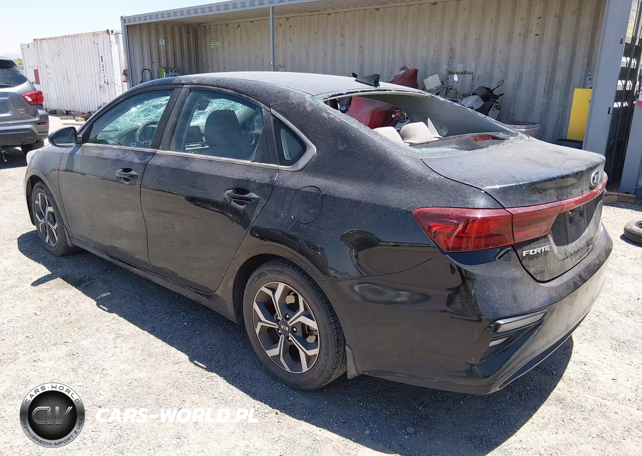 2020 Kia Forte Lxs VIN:3KPF24AD4LE175764 - 3
