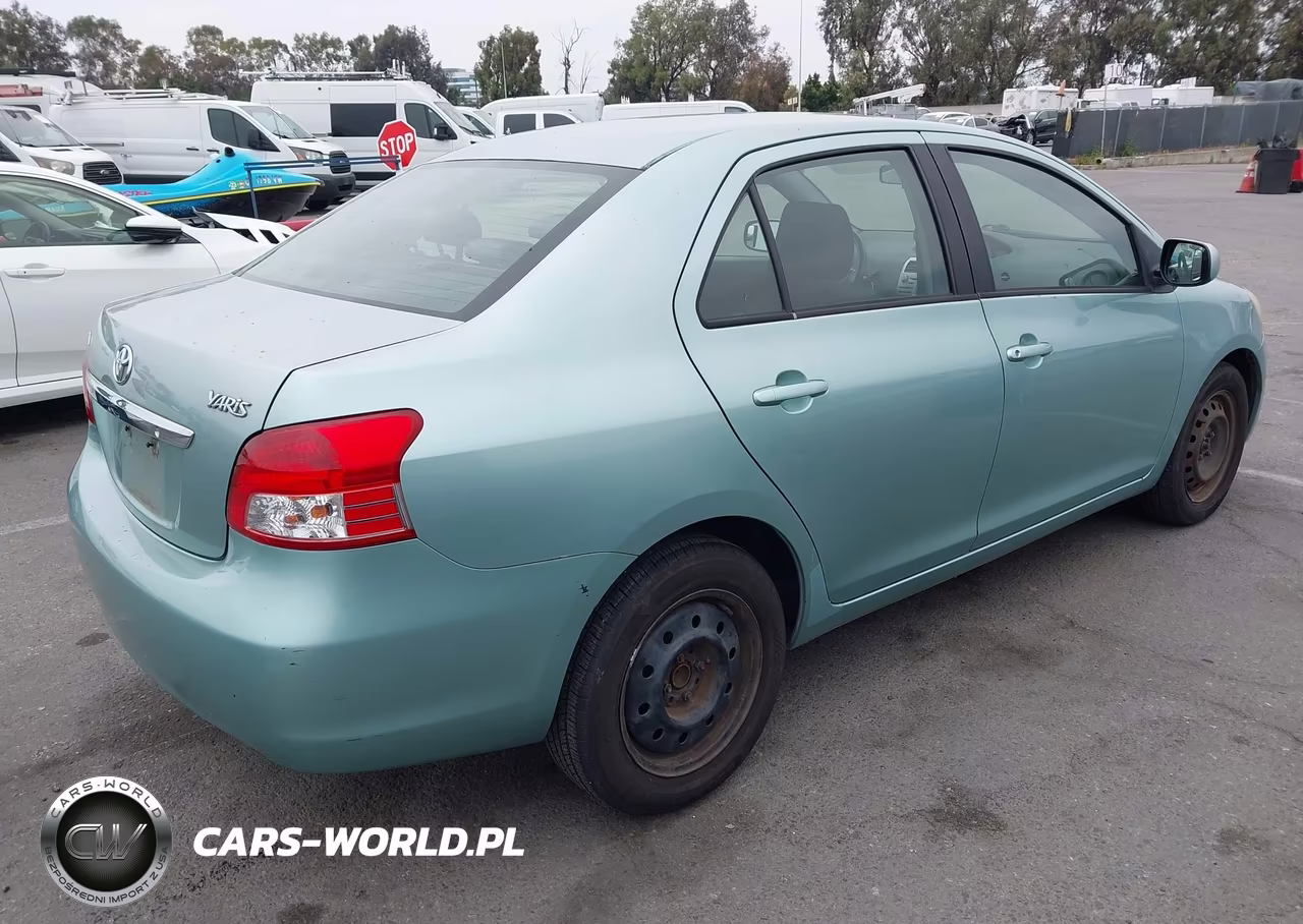 2007 Toyota Yaris VIN:JTDBT903671027528 - 4