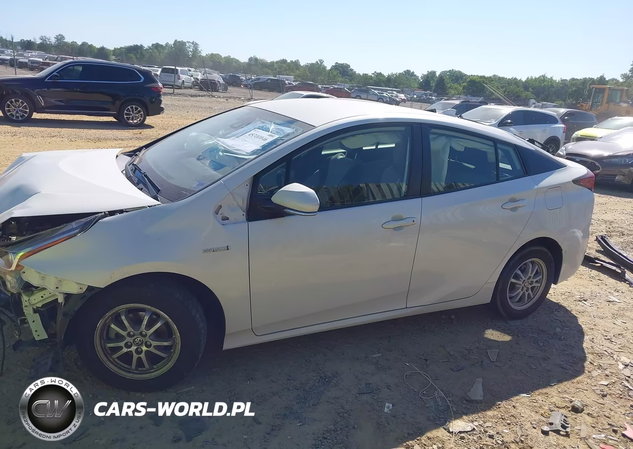 2019 Toyota Prius Le VIN:JTDL9RFU3K3002974 - 15