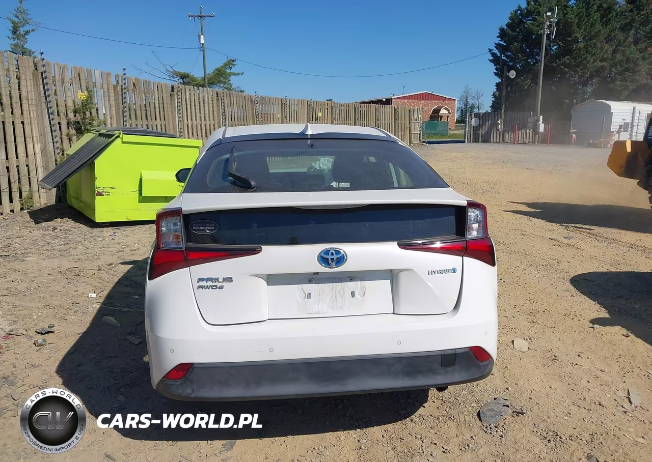 2019 Toyota Prius Le VIN:JTDL9RFU3K3002974 - 17