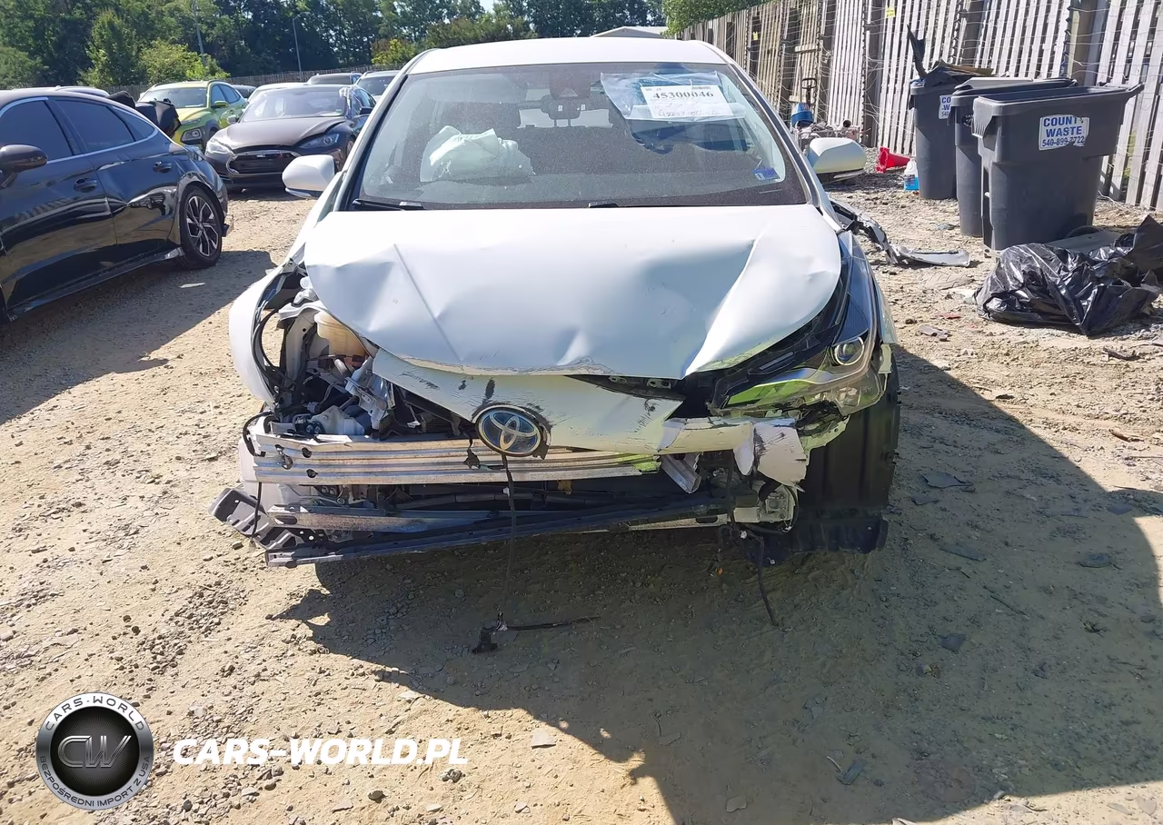 2019 Toyota Prius Le VIN:JTDL9RFU3K3002974 - 6