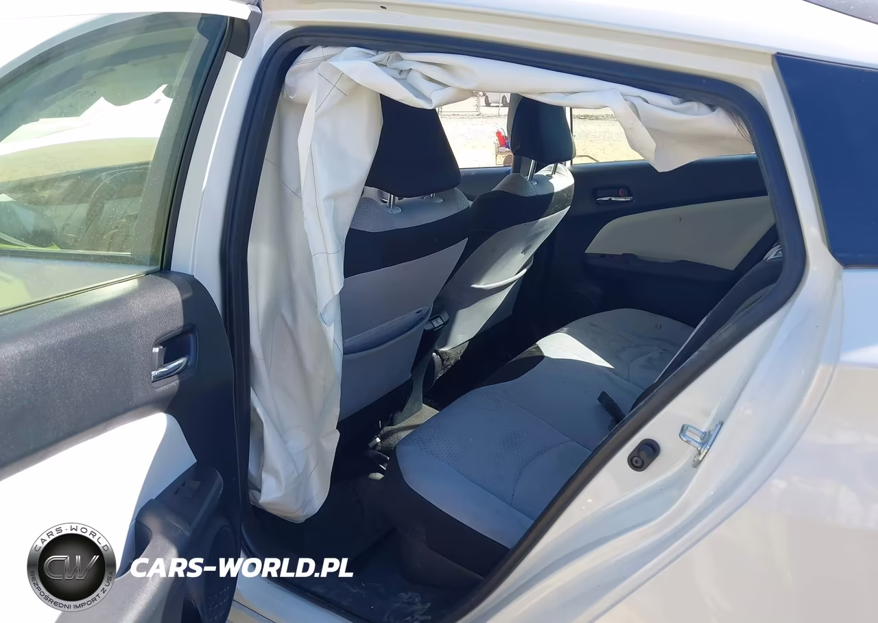 2019 Toyota Prius Le VIN:JTDL9RFU3K3002974 - 8
