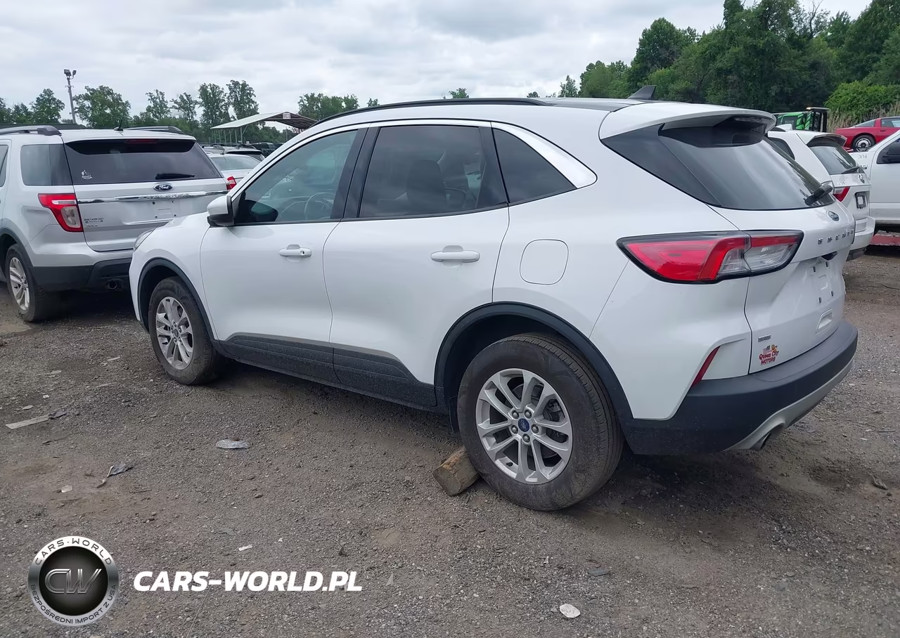 2021 Ford Escape Se VIN:1FMCU9G63MUA17210 - 3