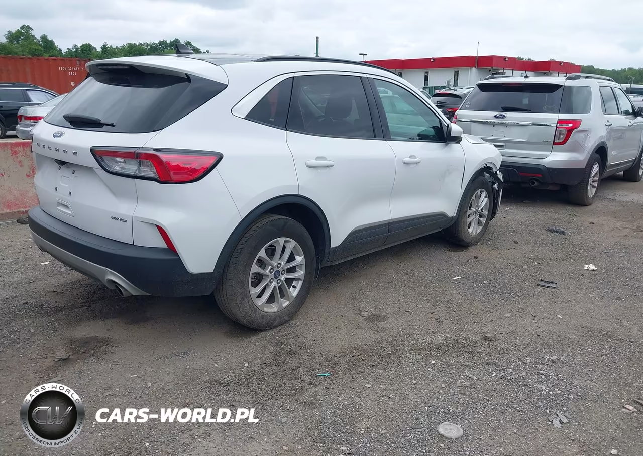 2021 Ford Escape Se VIN:1FMCU9G63MUA17210 - 4