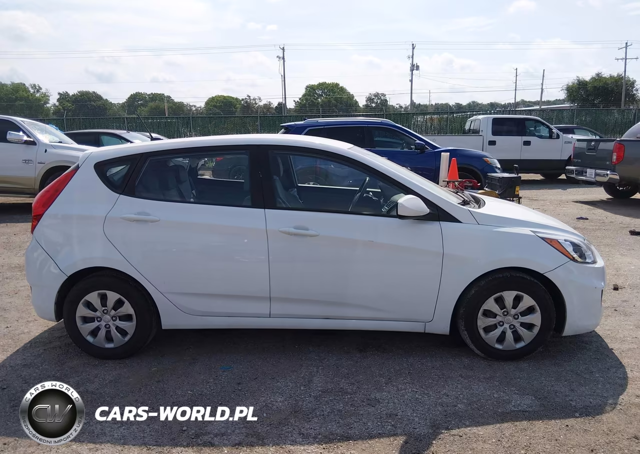 2016 Hyundai Accent Se VIN:KMHCT5AE3GU285979 - 13