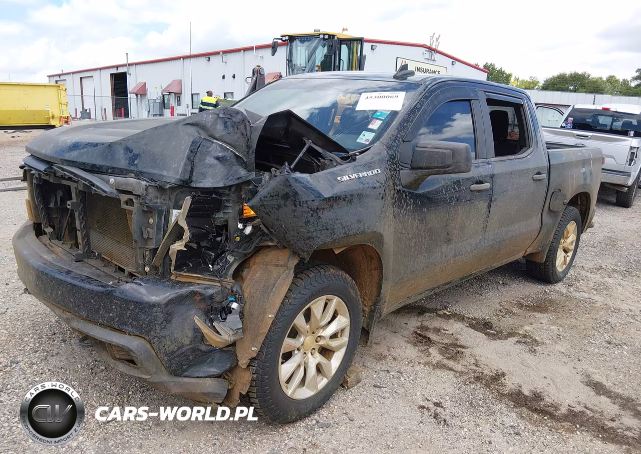2020 Chevrolet Silverado 1500 2Wd Short Bed Custom VIN:3GCPWBEH2LG344632 - 2