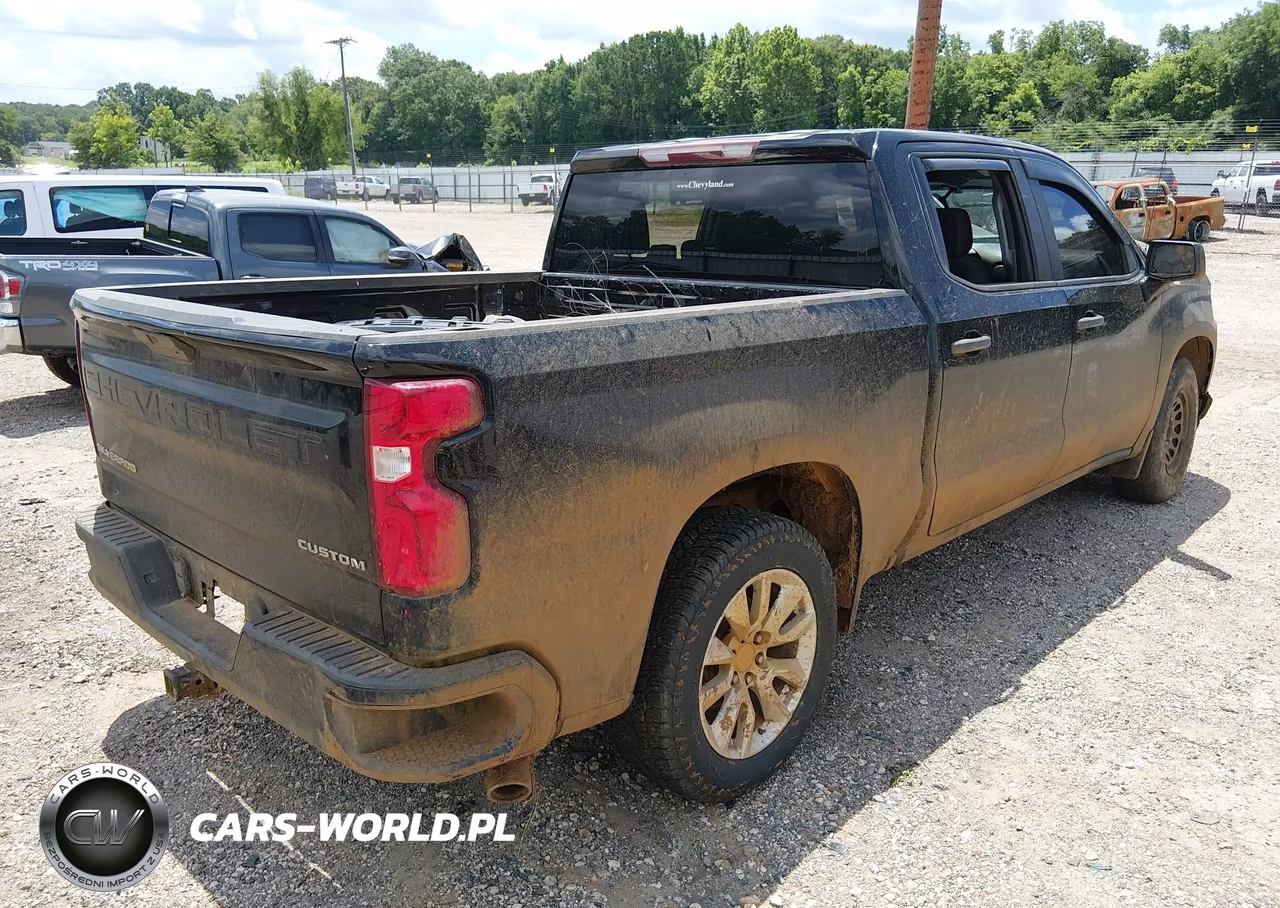 2020 Chevrolet Silverado 1500 2Wd Short Bed Custom VIN:3GCPWBEH2LG344632 - 4