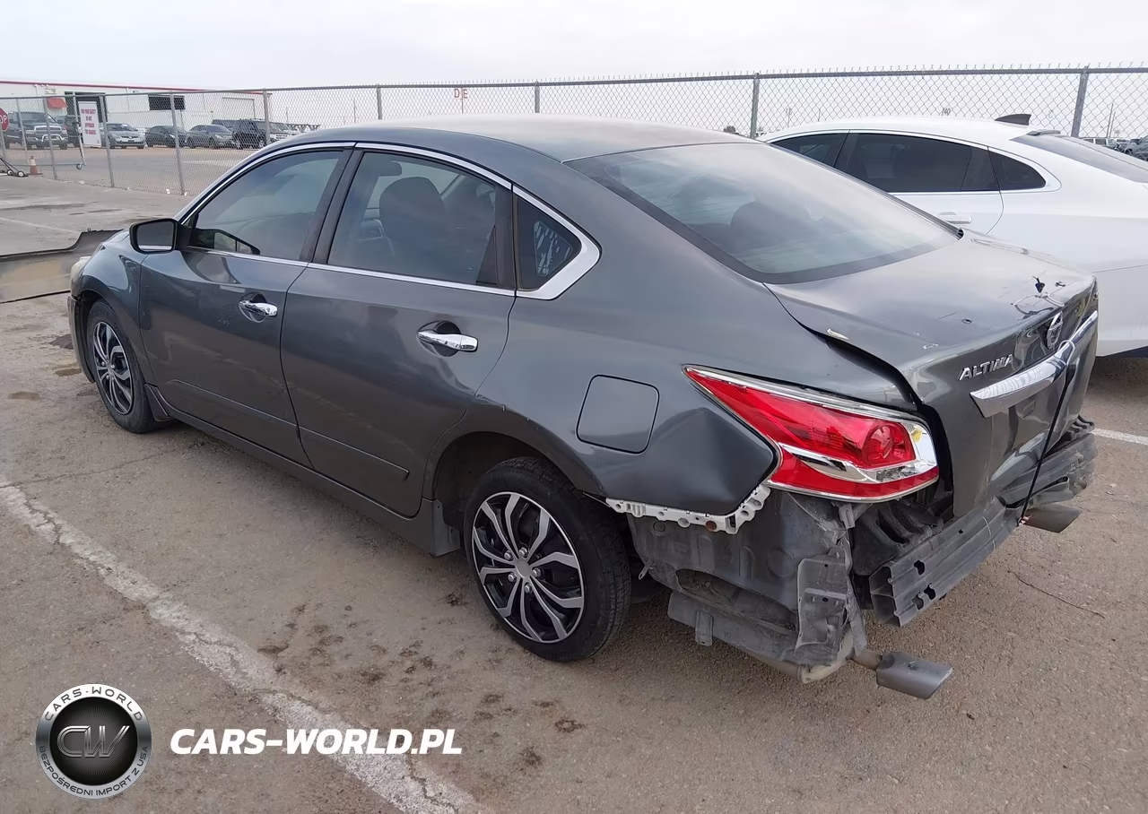 2015 Nissan Altima 2.5 S VIN:1N4AL3APXFC572151 - 15
