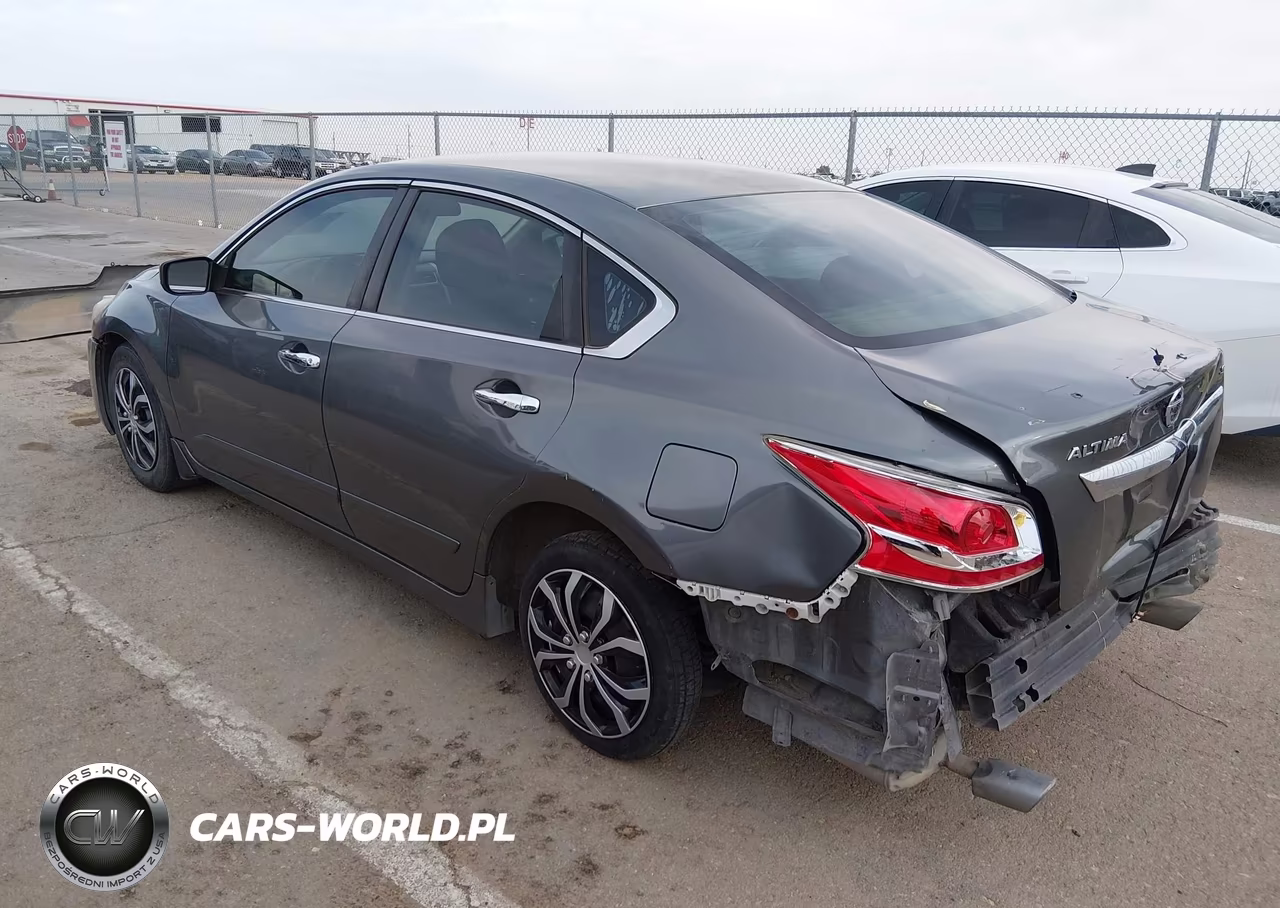 2015 Nissan Altima 2.5 S VIN:1N4AL3APXFC572151 - 3