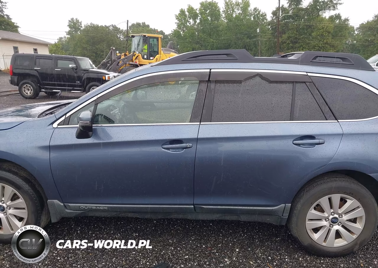 2016 Subaru Outback 2.5I Premium VIN:4S4BSBHC4G3338051 - 14